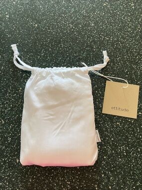 Ettitude Bamboo Lyocell Pillowcase Set